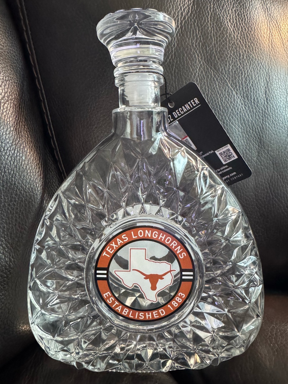 Texas Longhorns 26 Oz Glass Whiskey Decanter The Memory Company NCAA NWT